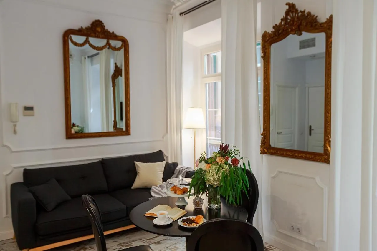 Apartment La Luna Suite In Old Town Of Malaga